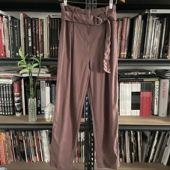 Aritzia Wilfred High Waisted Belted Pants - Picture 2 of 10